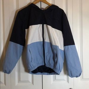Wind breaker